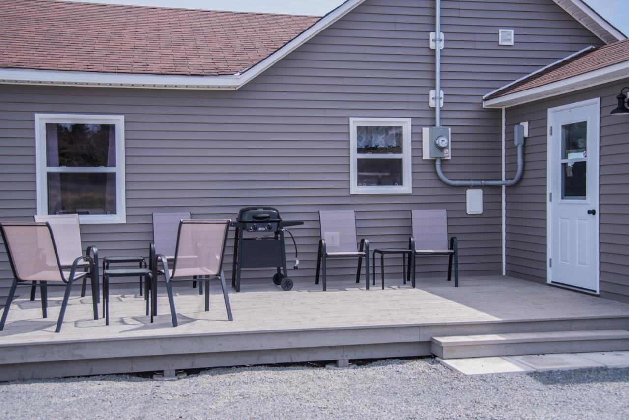 Family Ties Vacation Home - Hopkins House Twillingate Eksteriør billede